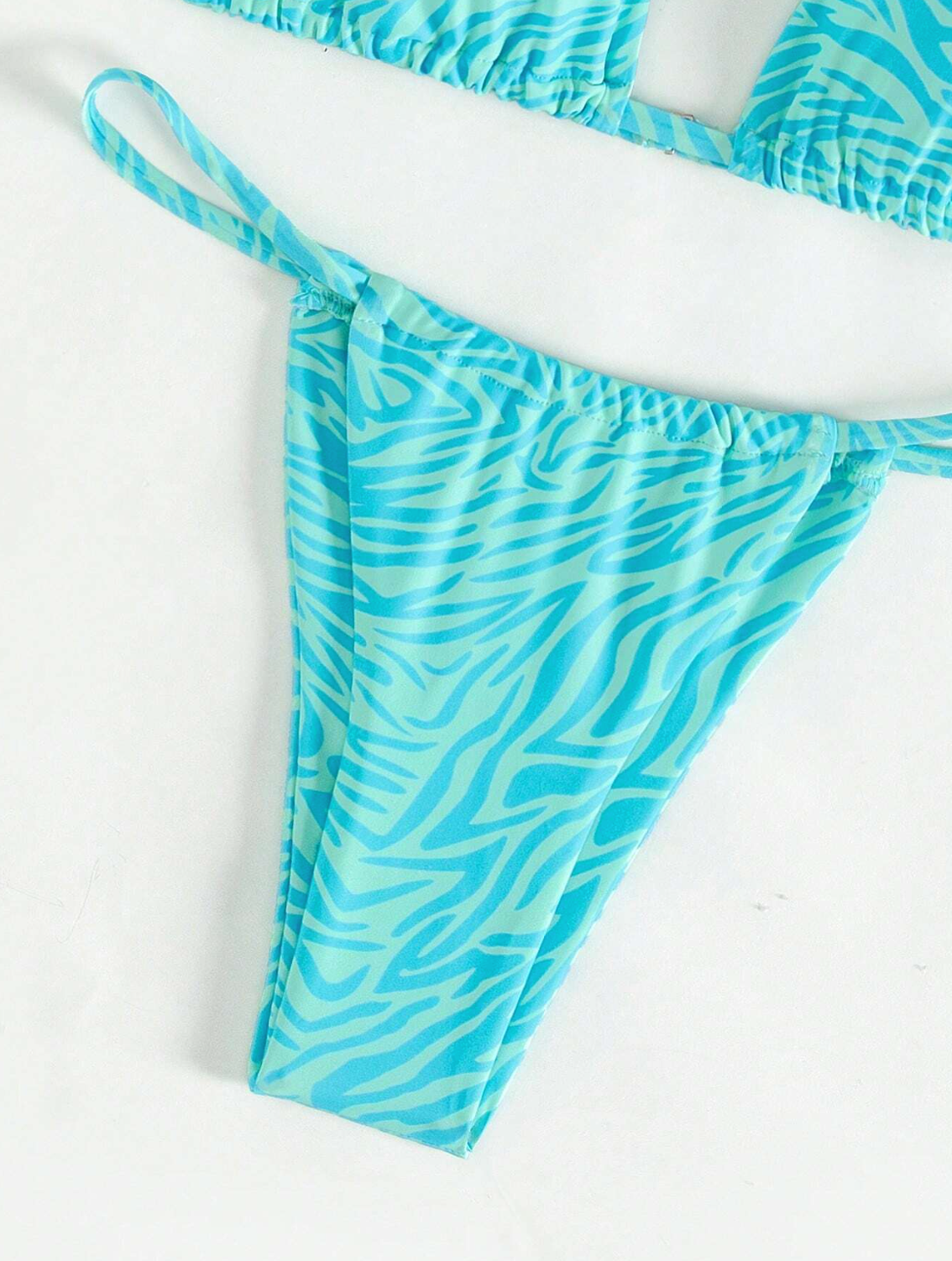 Zebra Jungle: Bikini 2 piezas con tanga triángulo con estampado de zebra