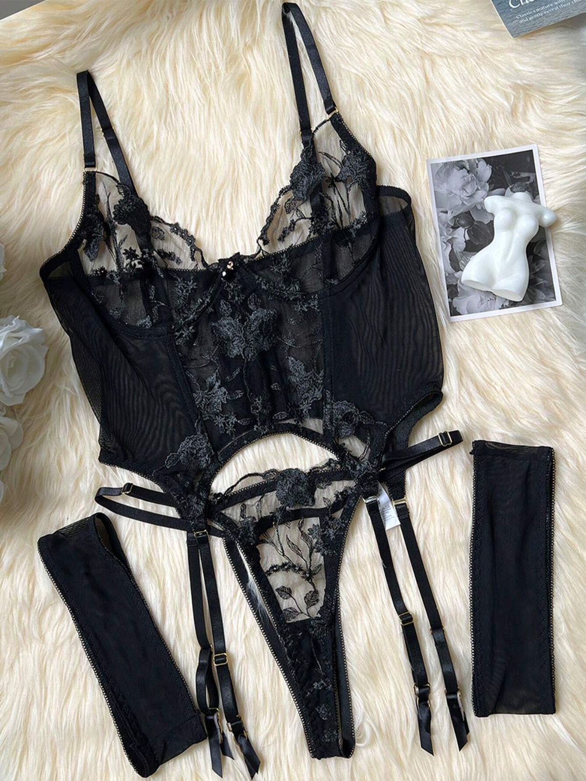 Set de lencería: Shadow Seduction