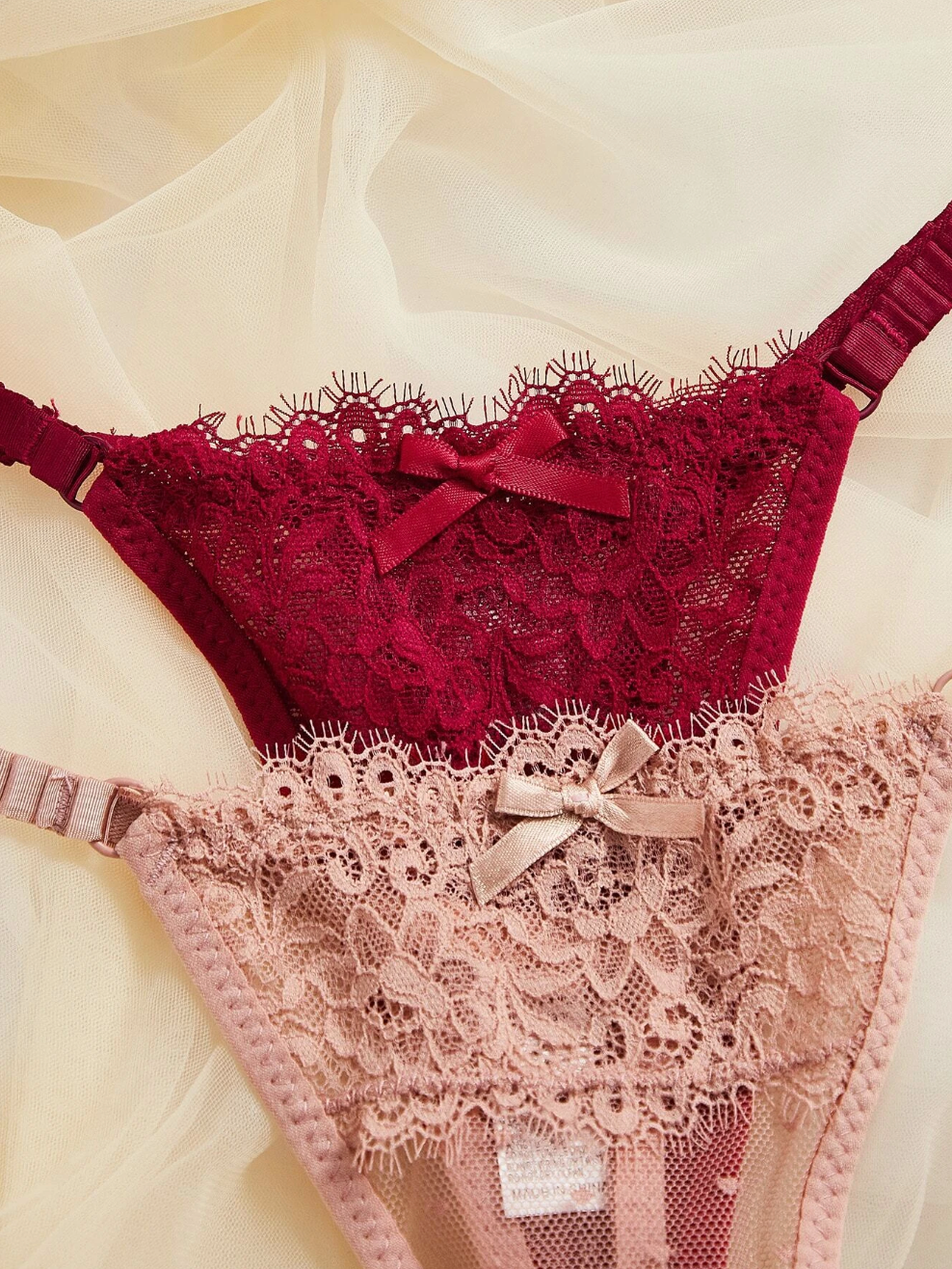 Tanga con encaje floral 5 piezas