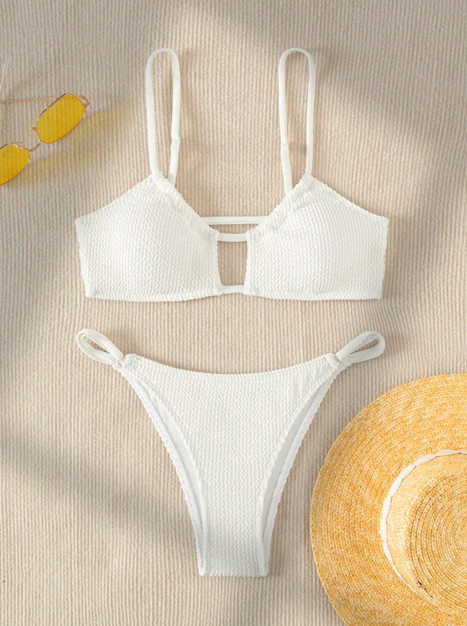 Minimalist White: Bikini 2 piezas de baño con textura color blanco