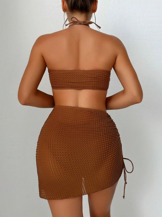 Coffee Beach Bliss: Bikini 3 piezas texturizado con falda de playa