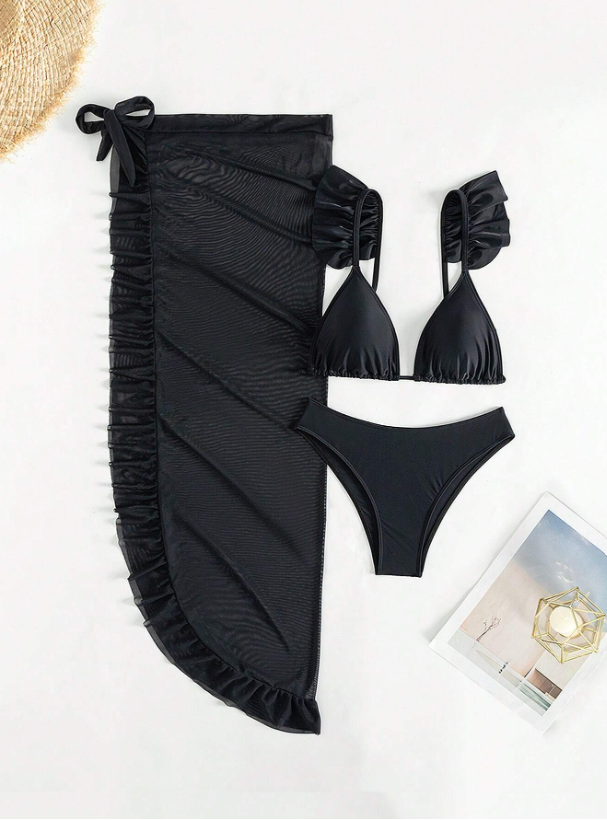 Ebony Elegance: Bikini 3 piezas con top de vuelos y falda de playa color negro