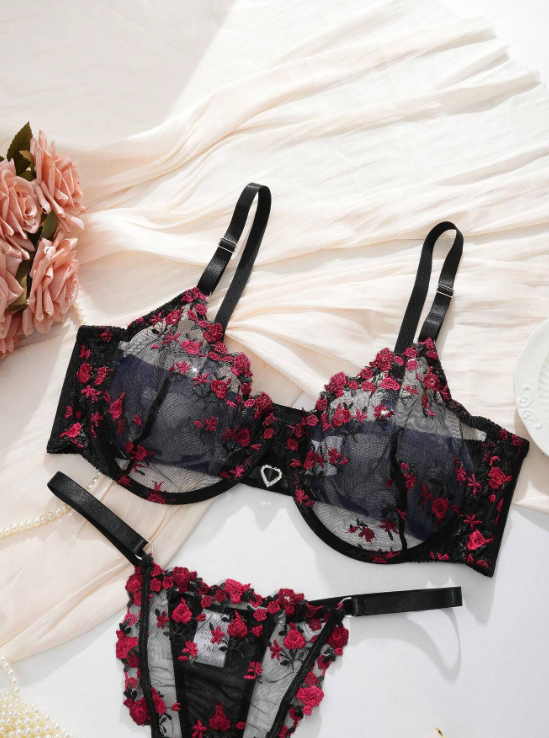 Set de lencería: Enchanted Floral Lace