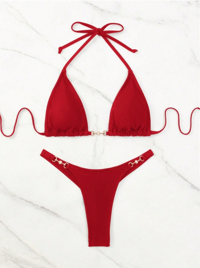Red Passion: Bikini 2 piezas Halter con Detalles Elegantes color rojo