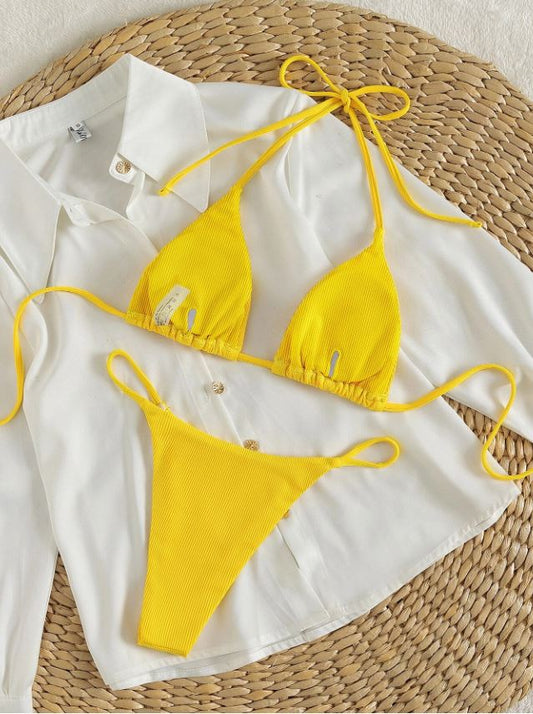 MellowYellow: Bikini 2 piezas triángulo halter de canalé