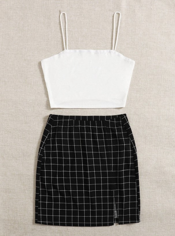 Outfit de dos piezas crop top y falda cuadros
