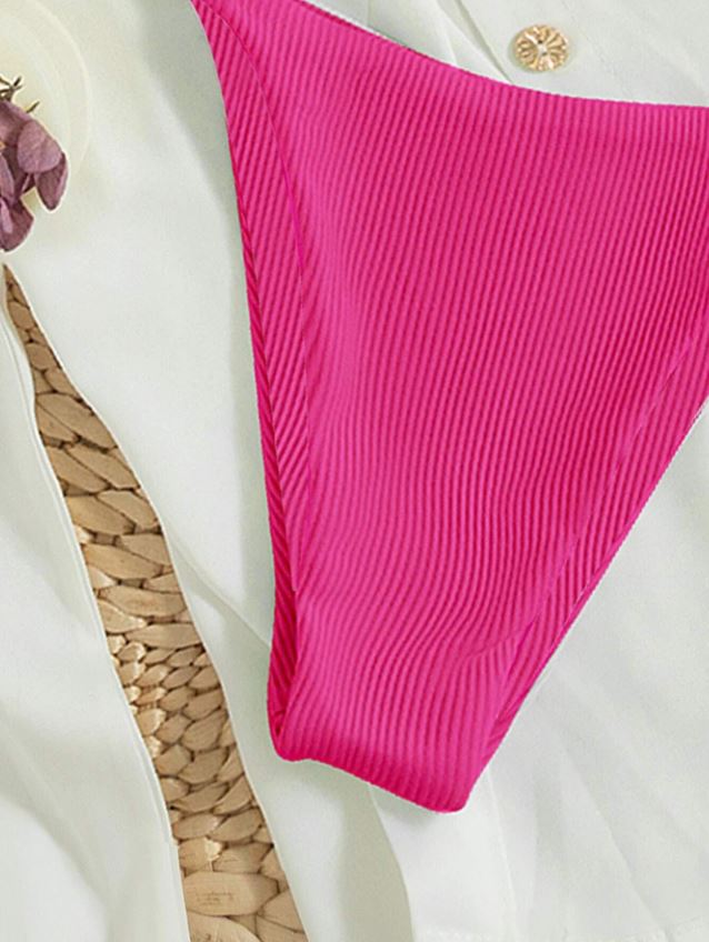 FuchsiaGlam: Bikini 2 piezas triángulo halter de canalé con cordón trasero