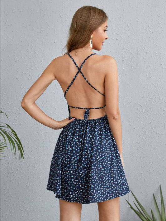 Vestido floral con cordón