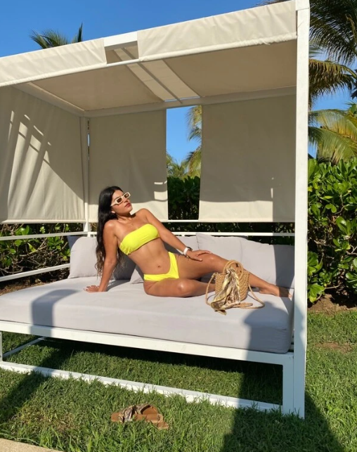 Yellow Oasis: Bikini 2 piezas strappless de corte alto