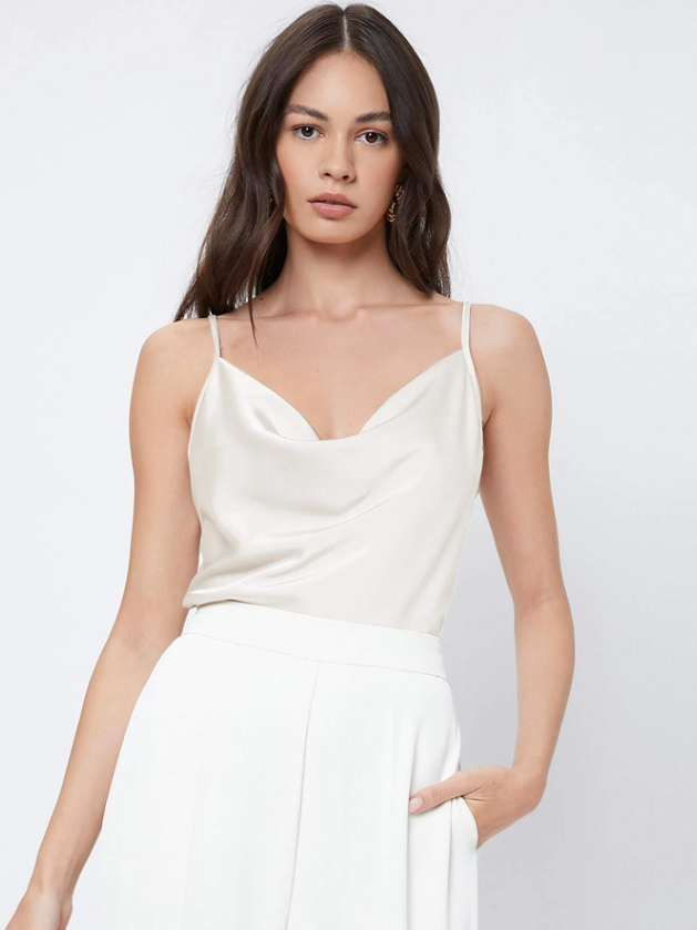 Top de tirantes elegante