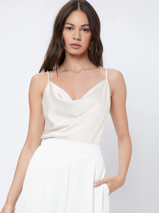 Top de tirantes elegante