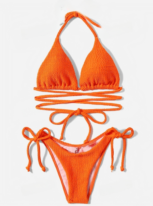 Palm Paradise: Bikini 2 piezas texturizado  con top halter y pitas laterales