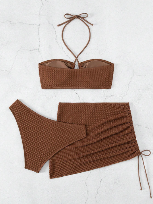 Coffee Beach Bliss: Bikini 3 piezas texturizado con falda de playa
