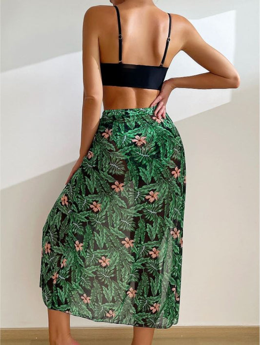 Island Vibes: Bikini 3 piezas con estampado de planta, push up y salida de playa