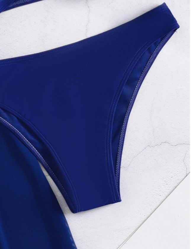 RoyalVista: Bikini 3 piezas bandeau con Pantalones playeros color azul