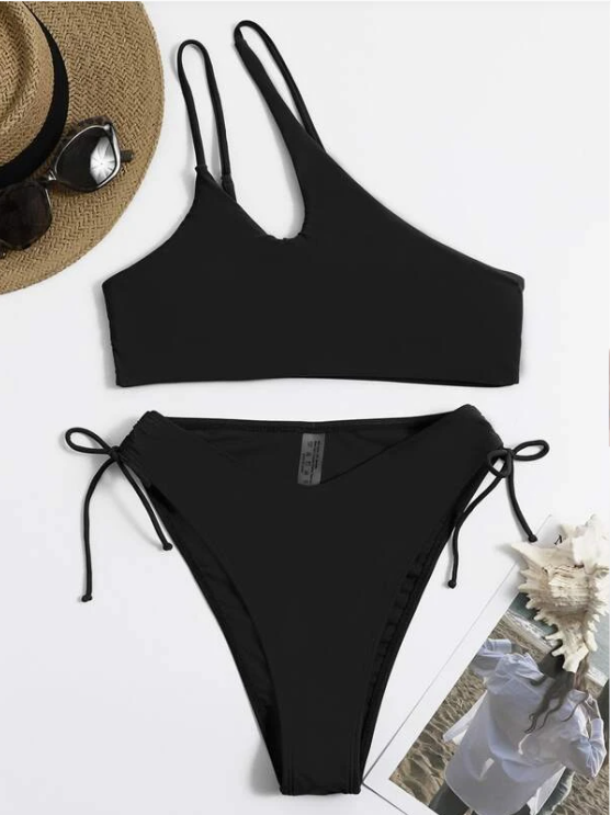 MidnightKnot: Bikini 2 piezas de un hombro con cordón lateral corte alto