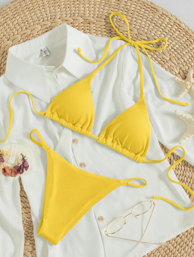 MellowYellow: Bikini 2 piezas  triángulo halter de canalé