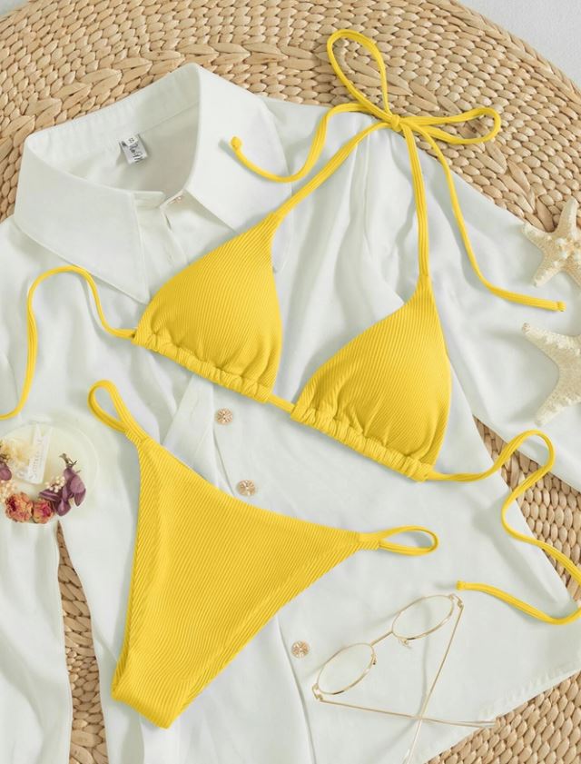 MellowYellow: Bikini 2 piezas  triángulo halter de canalé