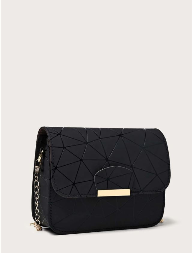 Bolso / cartera con cadena y diseño geométrico