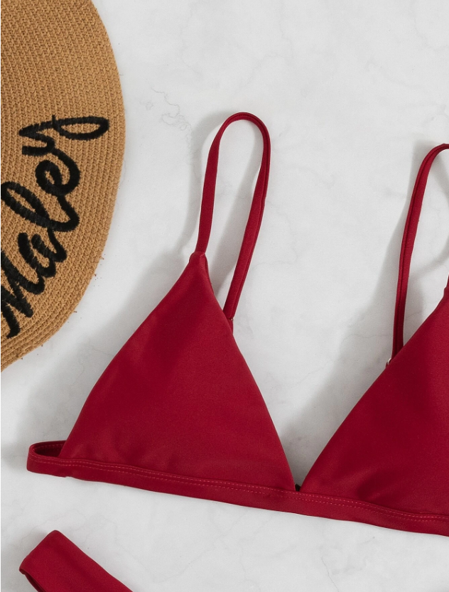 BerryLovely: Bikini 2 piezas simple triángulo de corte alto