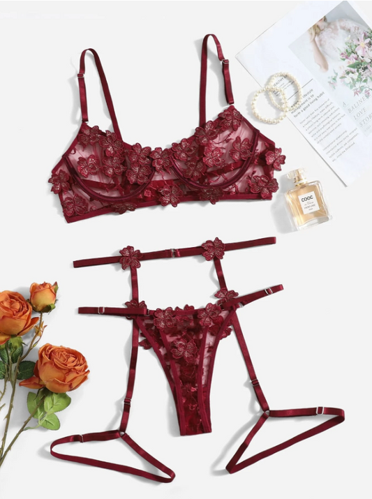 Set de lencería: Elegant Bloom