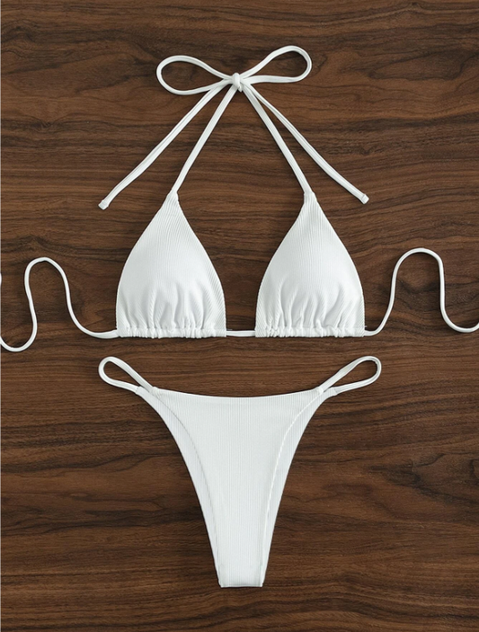 Coconut Cream: Bikini 2 piezas triángulo halter de canalé color blanco